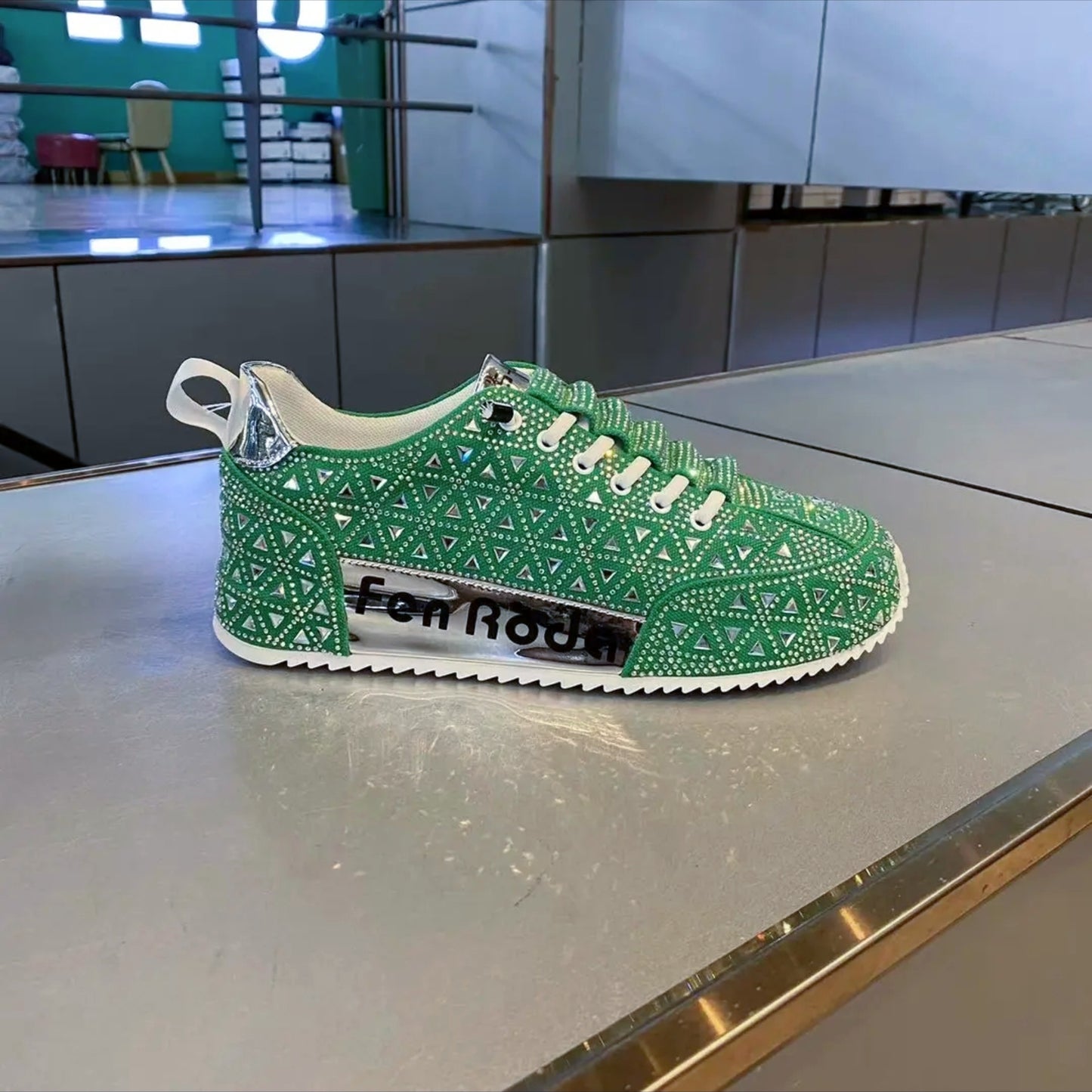 Men’s Rhinestone Embellished Casual Sneakers